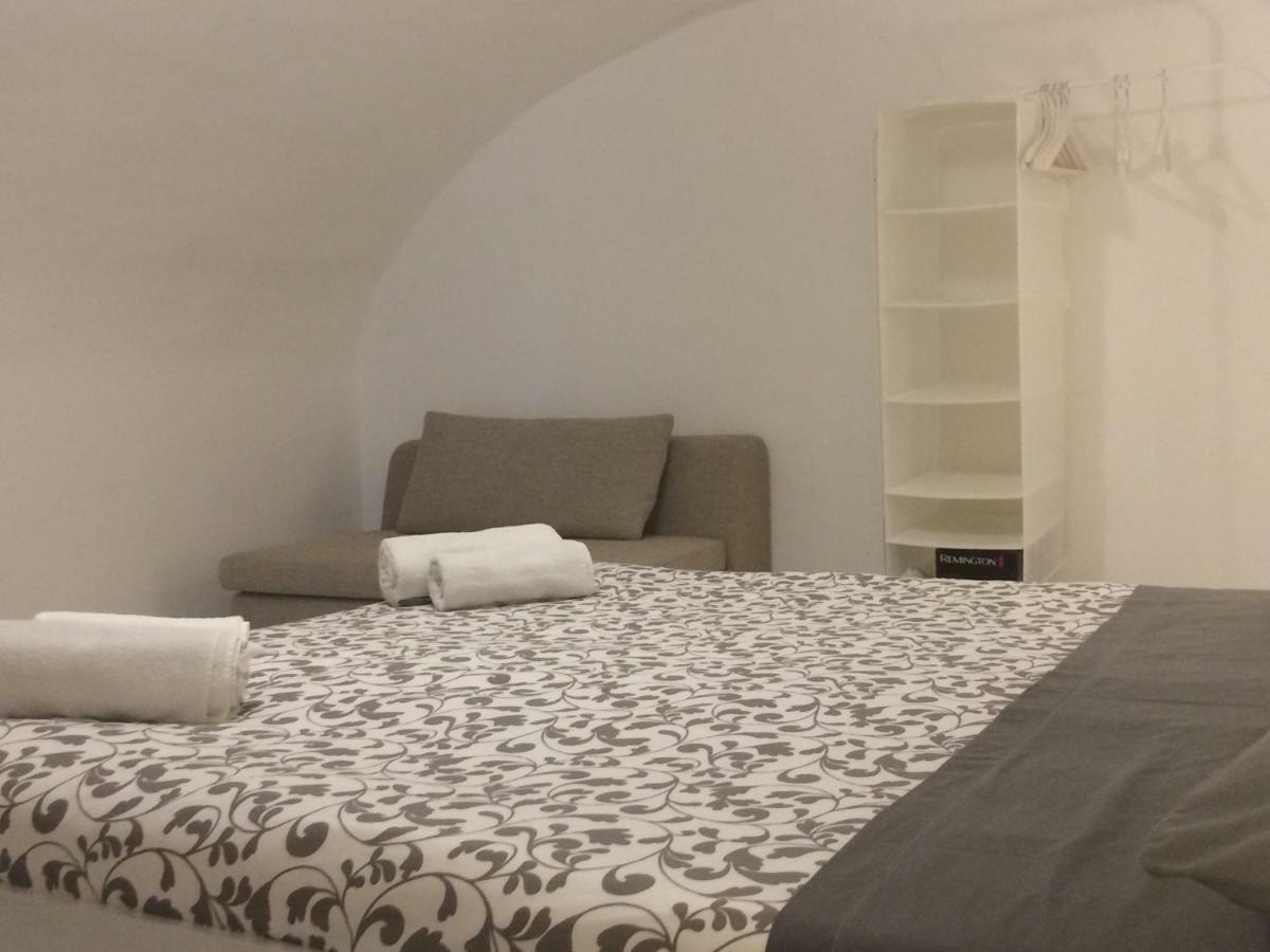 Mini Flat Wifi Apartman Bari Kültér fotó