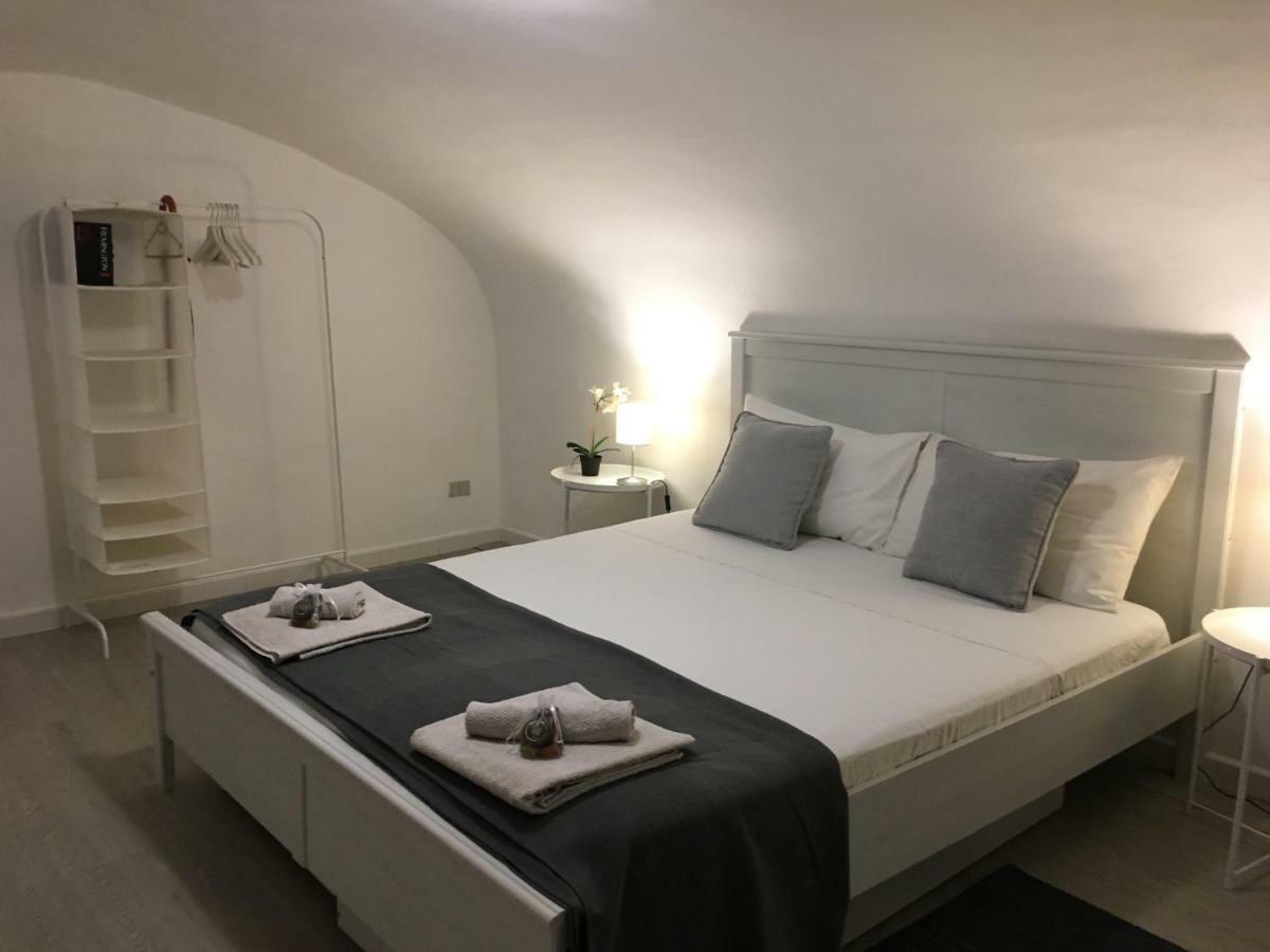 Mini Flat Wifi Apartman Bari Kültér fotó